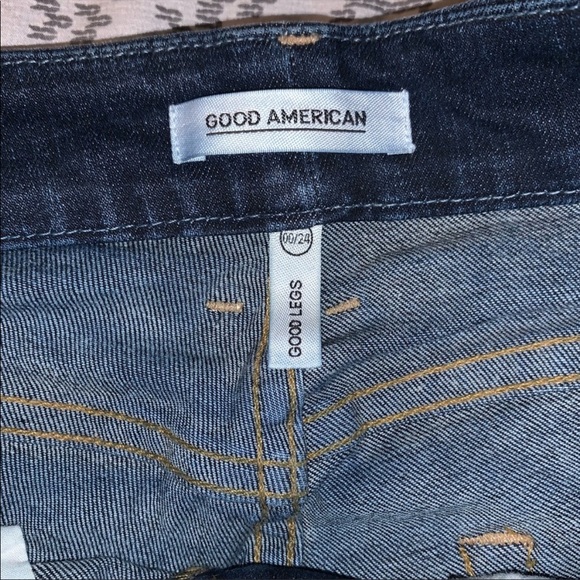 Good American Jeans…. Good legs. - Picture 3 of 3
